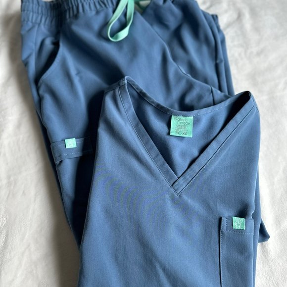 Garde Malade Scrub Set - Bleu - Picture 4 of 6